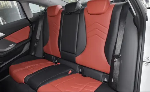 宝马2系各版本解读,看完这些,你会怎么选?