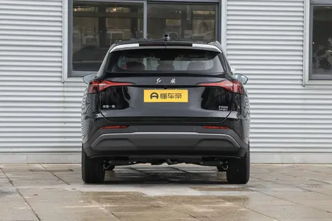 15万级起售,续航超2300km,这款插混SUV适合家庭用户