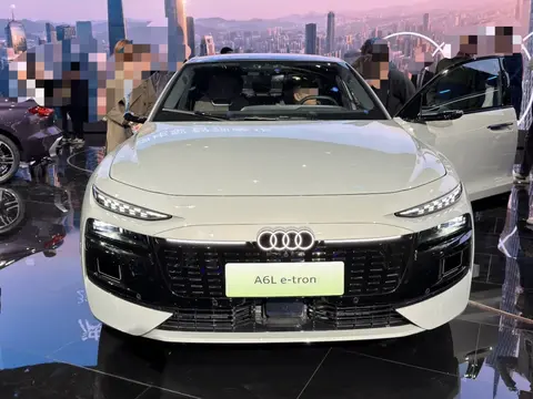 时隔7年大换代,全新一代国产奥迪A6L,走了一步险棋?