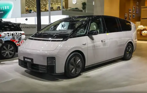 为什么买奔驰、宝马、保时捷的人少了,真的是它们没落了吗?